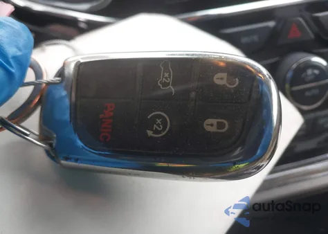 2019 Jeep Grand Cherokee Limited 4X4 from USA, damaged, VIN 1C4RJFBG2KC573470